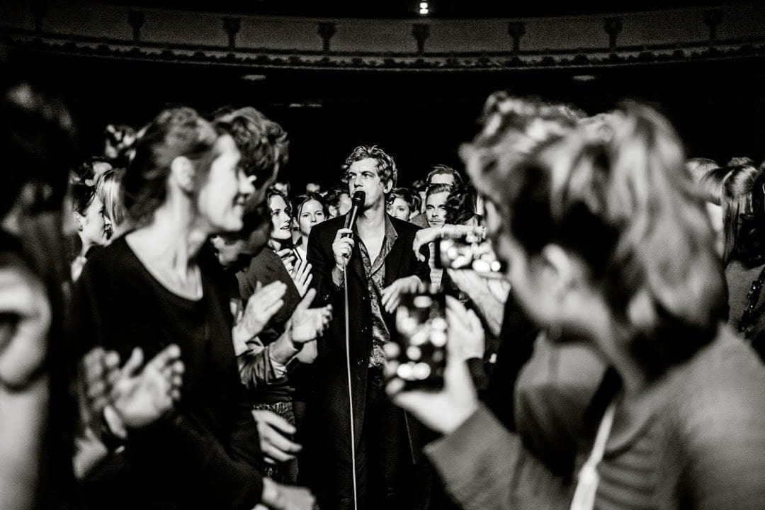 Warhaus: spel van lust en schaduw