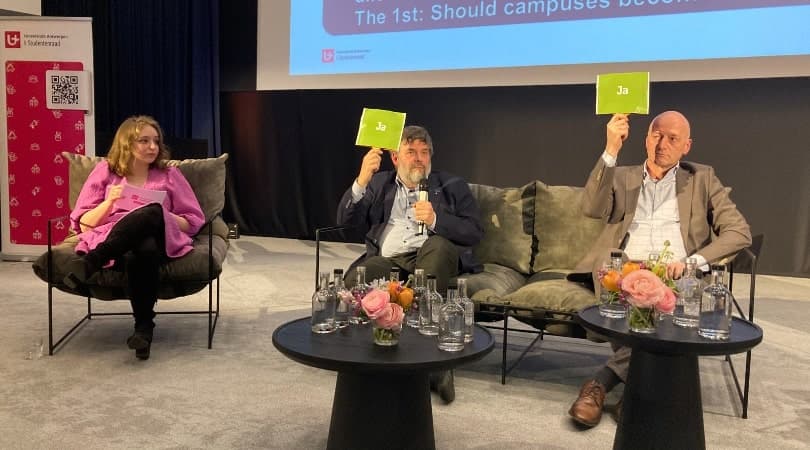 DE LAATSTE STRIJD OM HET RECTORAAT