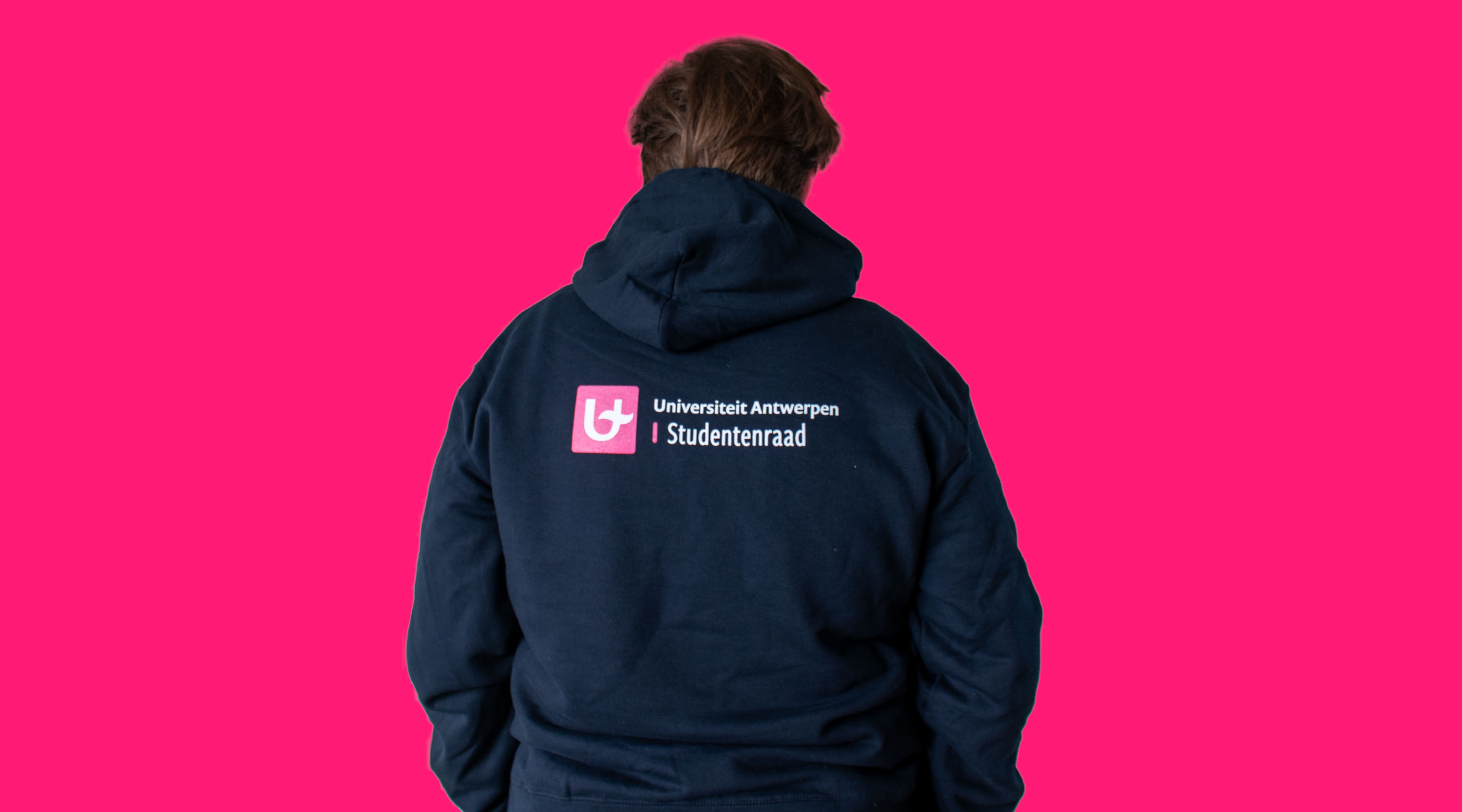 HOE GAAT HET MET STUDENTEN?